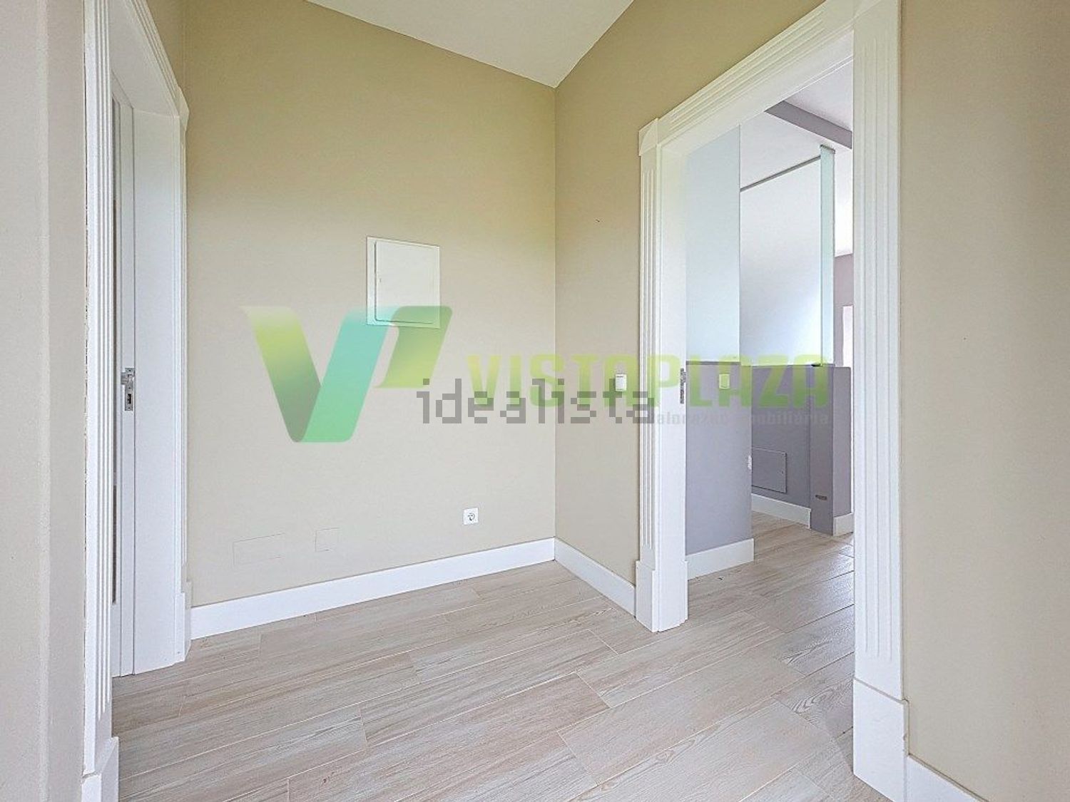 小楼房或独栋别墅出售Val 2106 - 居住