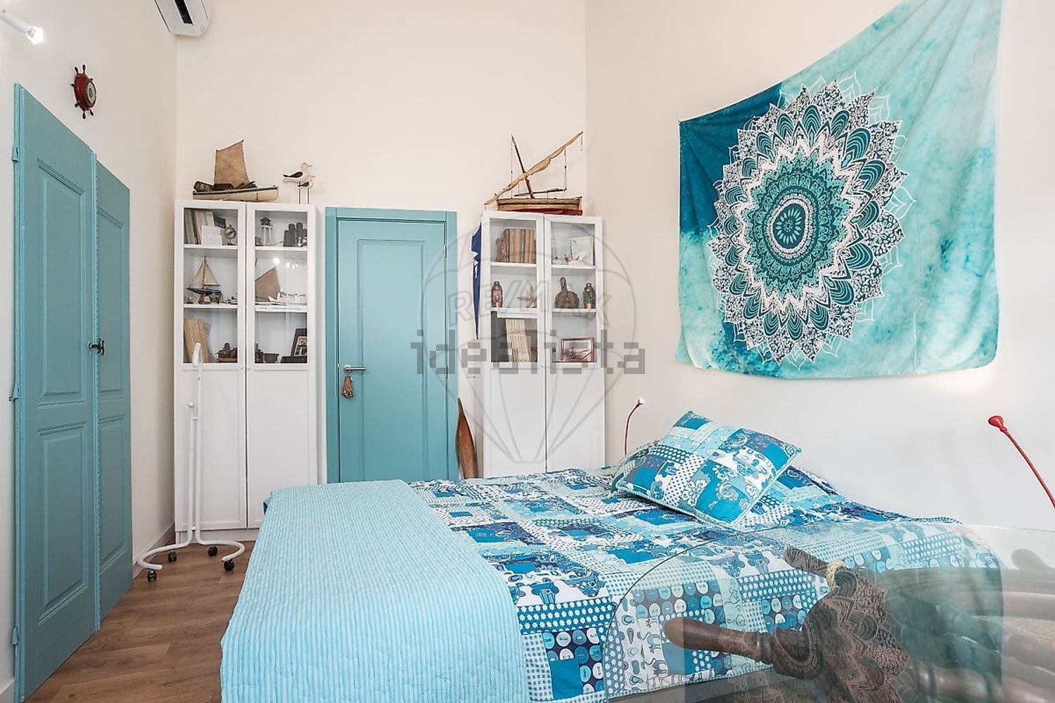 小楼房或独栋别墅出售在Rua São Gonçalo de Lagos - 卧室