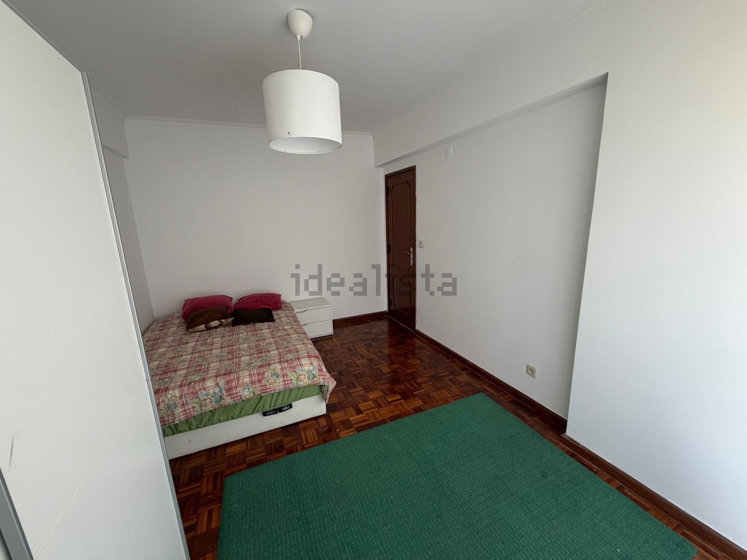 出租房间在Rua Cidade de Rio de Janeiro, 6 - 卧室