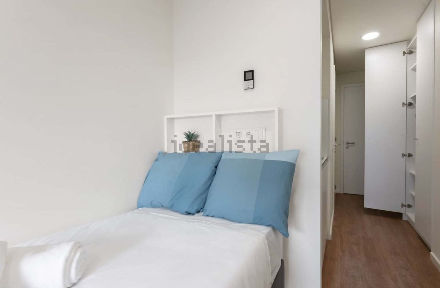 出租t0（单人公寓）在Praça Bernardo Santareno, 8 a - 卧室