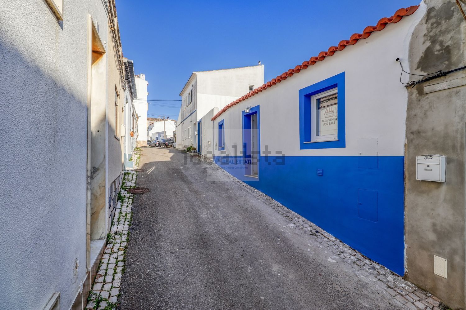小楼房或别墅出售在Vila do Bispo e Raposeira - 外立面