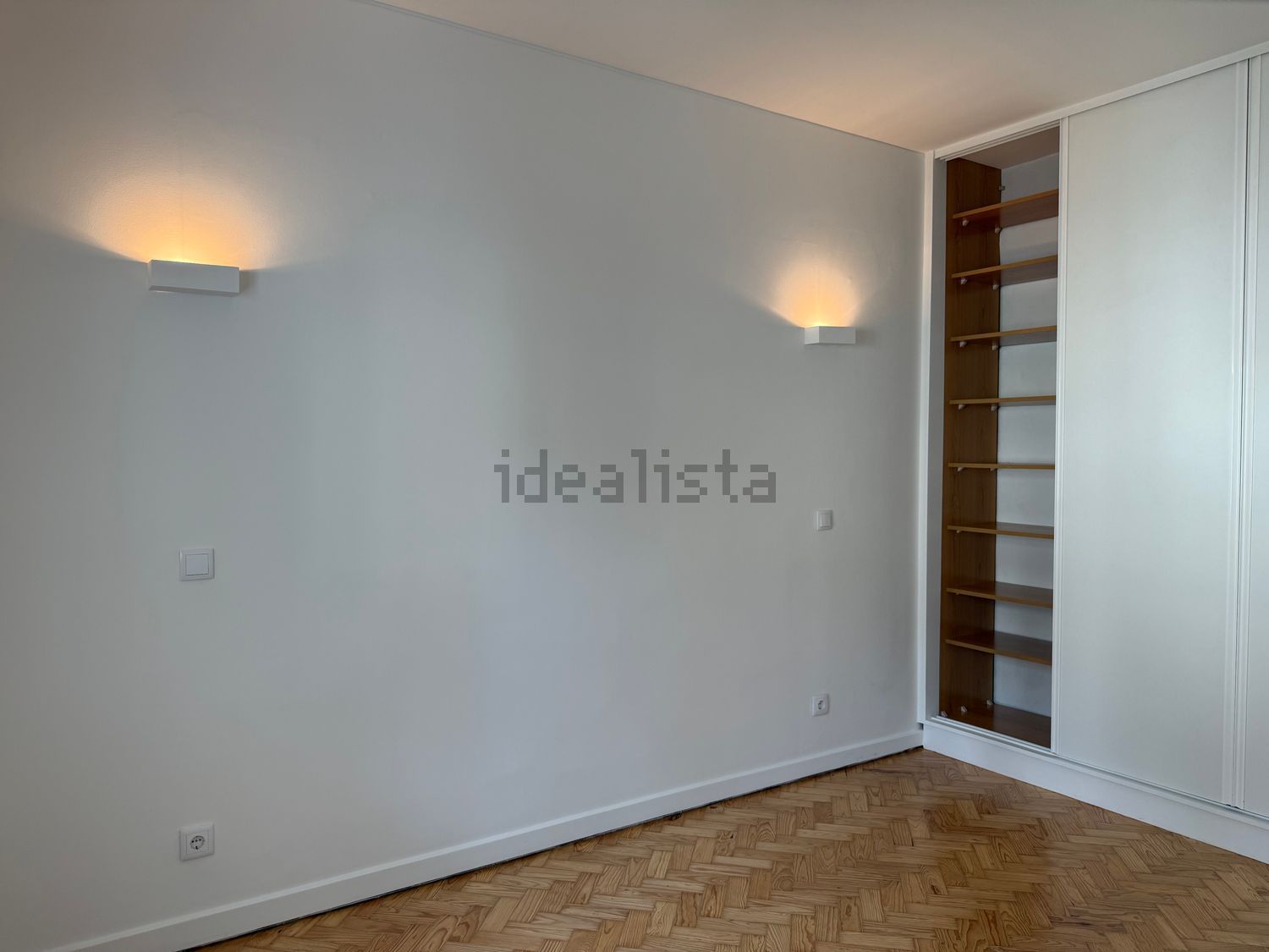 出租公寓 t3在Avenida Dom Luís I, 12 - 居住