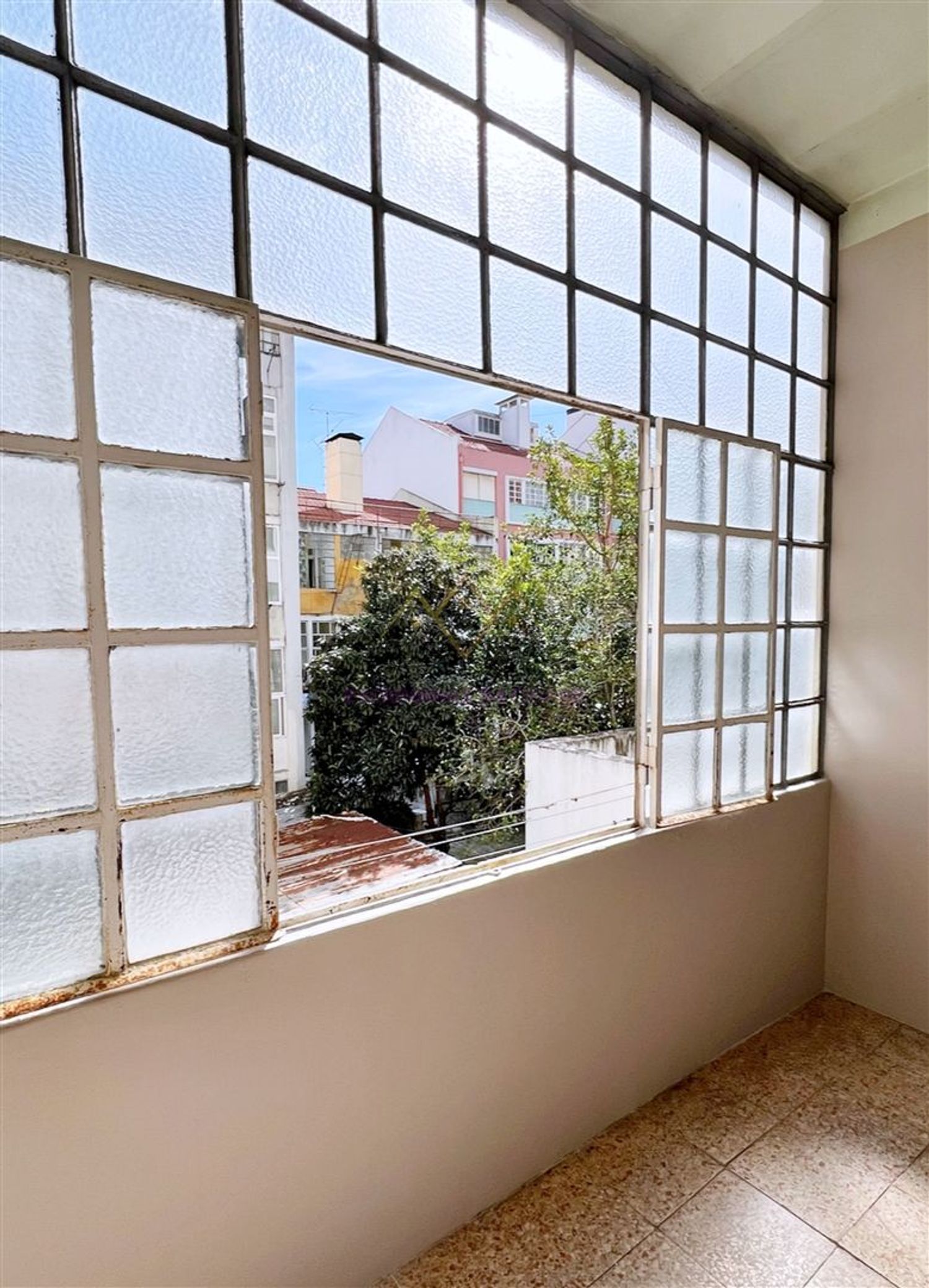 公寓 t3出售在Rua Maria da Fonte, 22 - 阳台