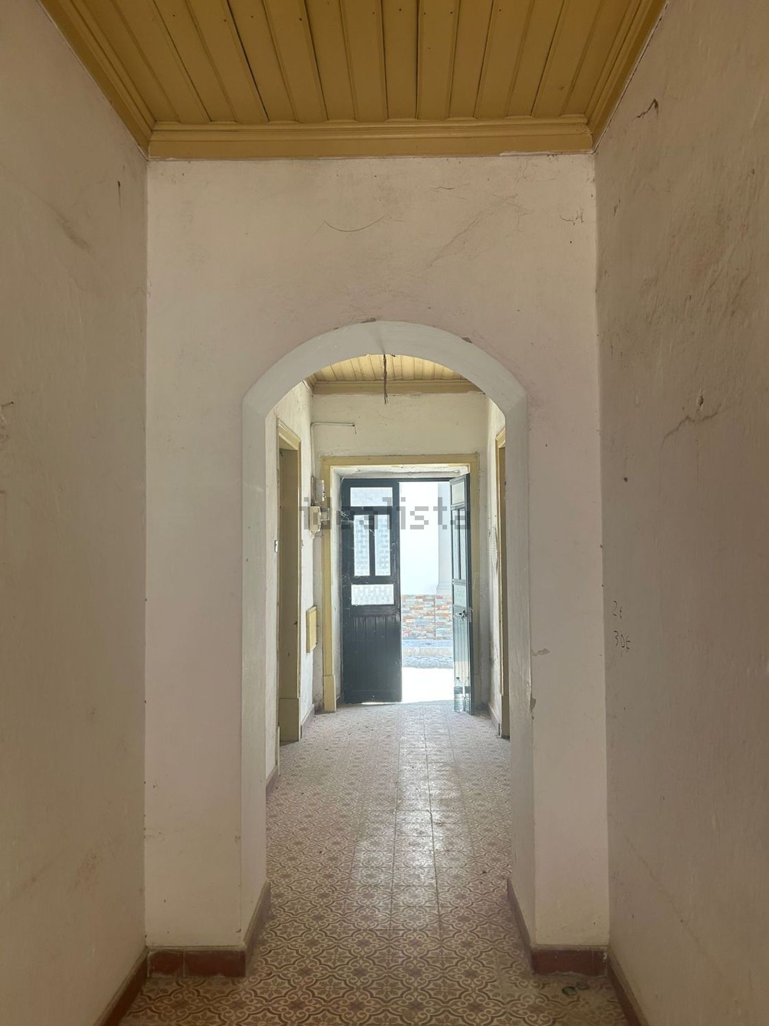 小楼房或独栋别墅出售在Rua Teófilo Braga, 11 - 前厅