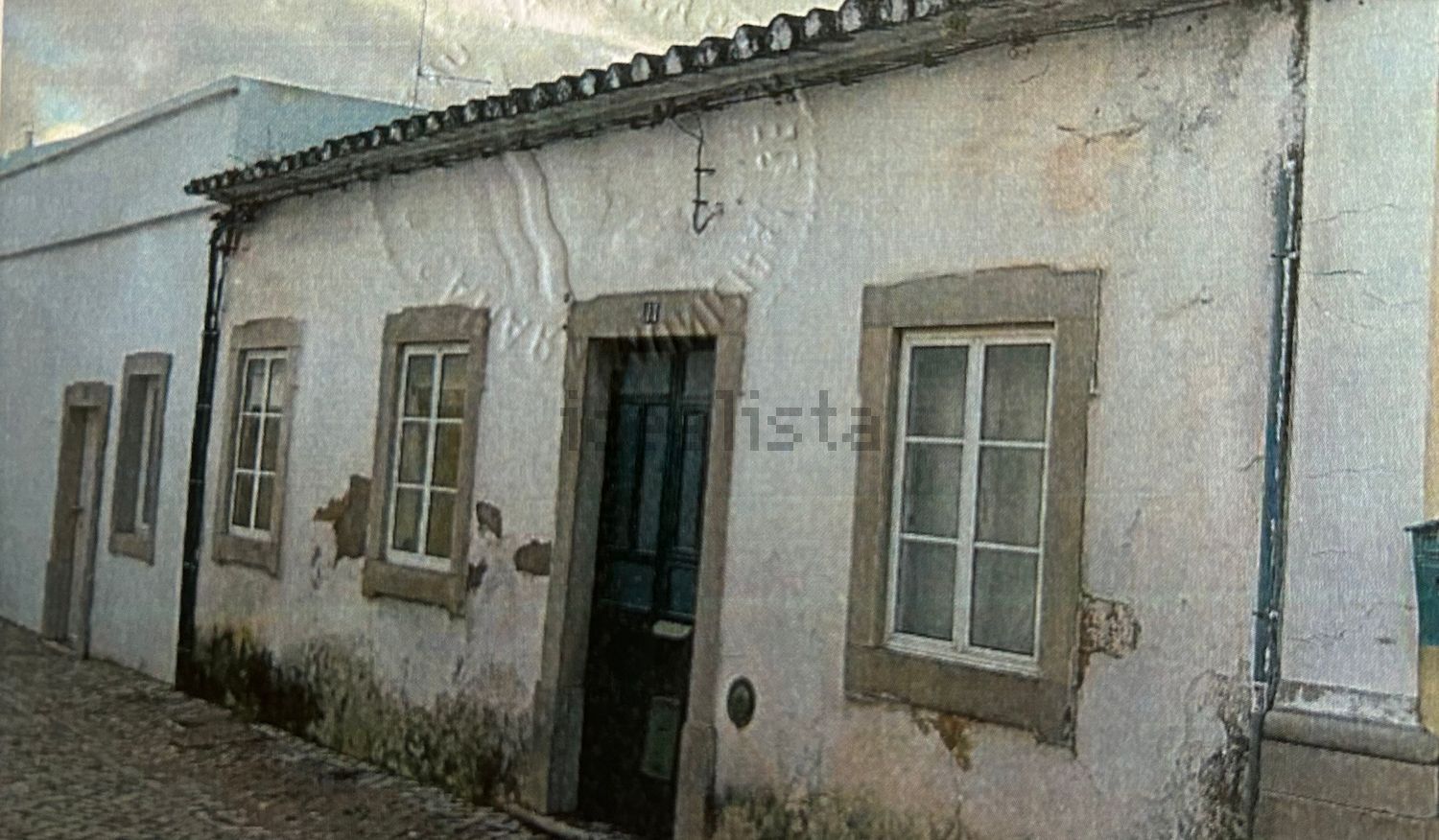 小楼房或独栋别墅出售在Rua Teófilo Braga, 11 - 外立面