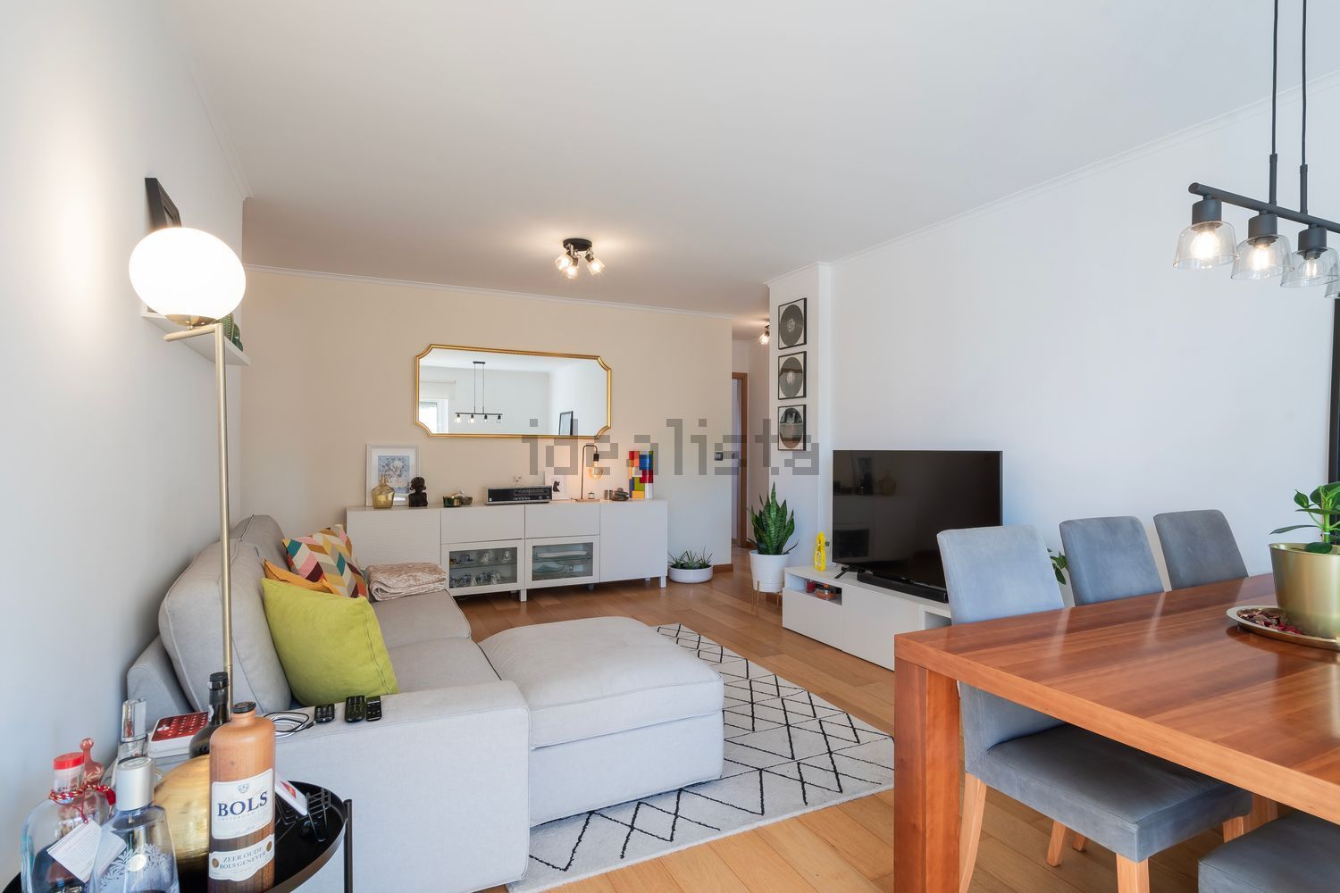 出租公寓 t2Av. Marechal Francisco Da Costa Gomes - 客厅