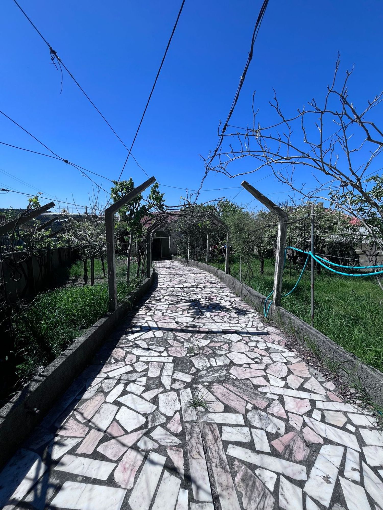 小楼房或独栋别墅出售在Rua das Flores, 1 - 花园