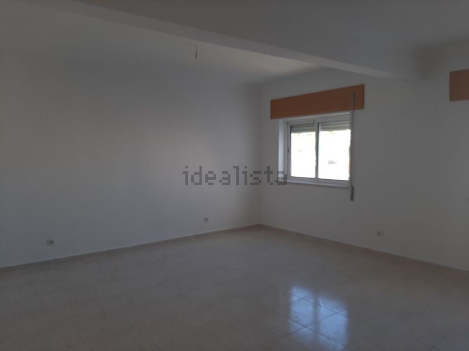 公寓 t3出售在Avenida dos Condes de Azambuja, 45 - 居住