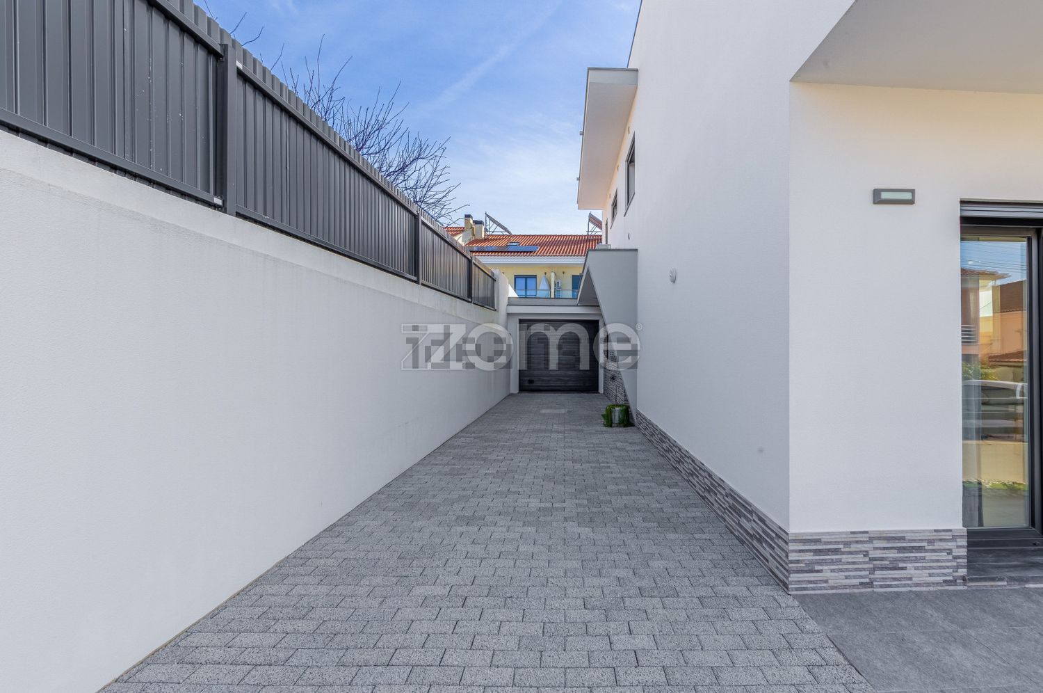 小楼房或独栋别墅出售在Avenida dos Bons Amigos, 6 - 共同区域