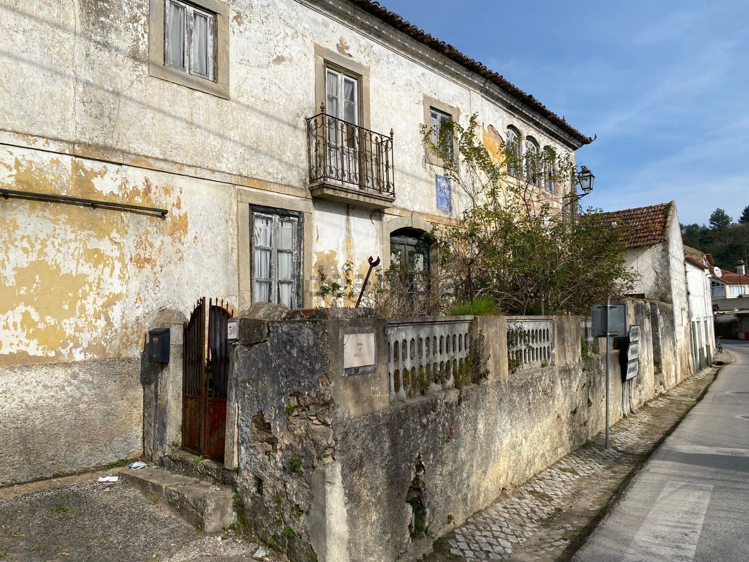 宫殿出售在Rua do Comércio, 30 - 外立面