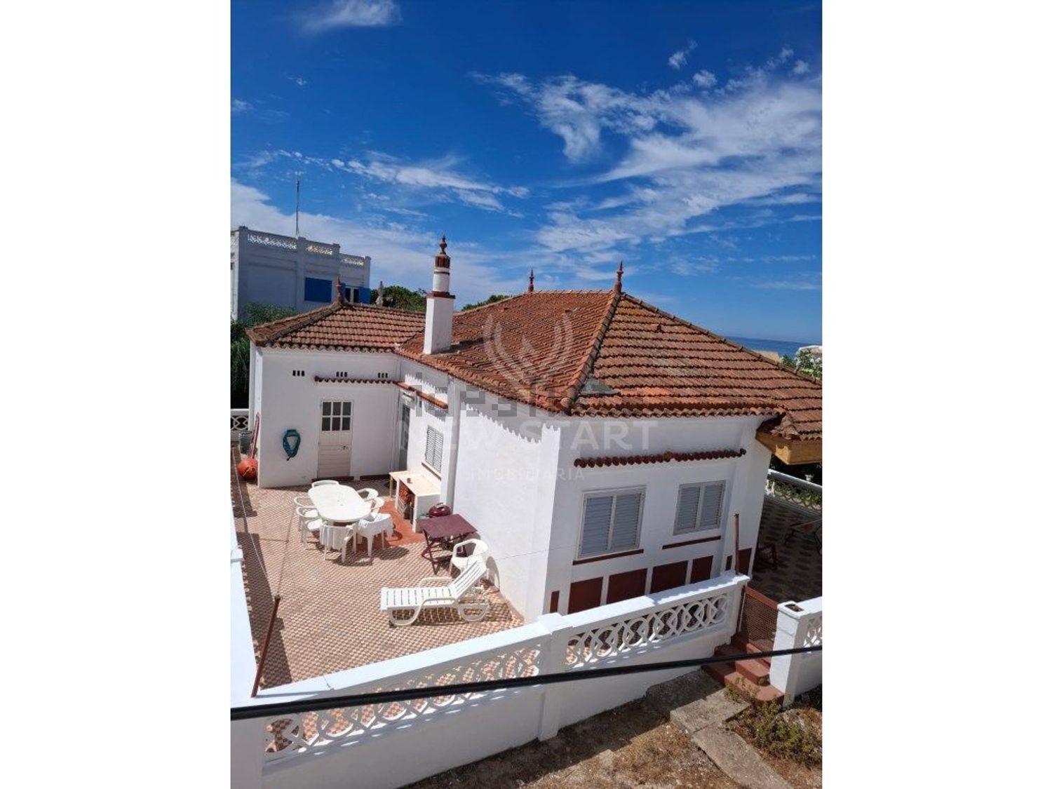 小楼房或独栋别墅出售在Quinta das Âncoras - Pinheiros de Marim - 外立面