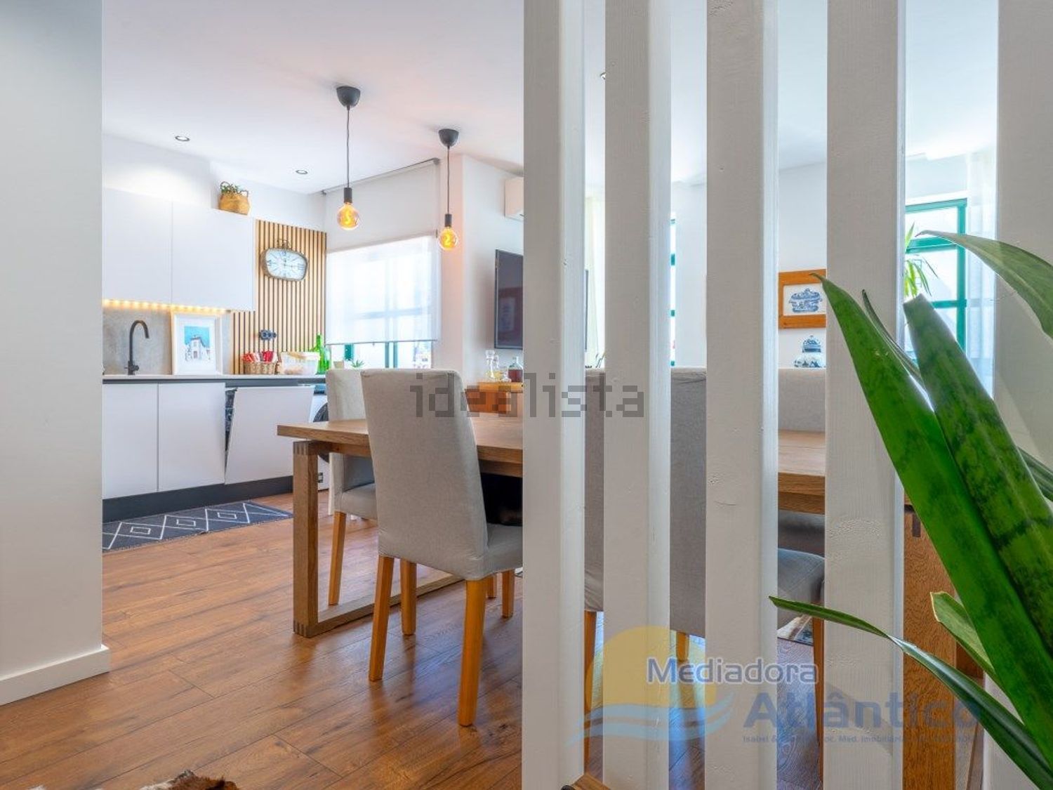 公寓 t2出售在Travessa dos Pinheiros, 54 - 客厅