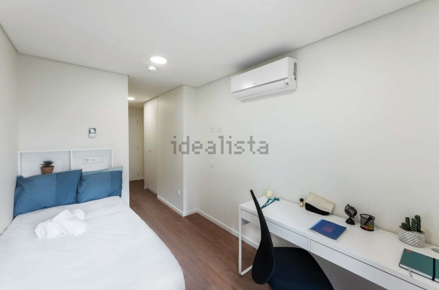 出租t0（单人公寓）在Praça Bernardo Santareno, 8 a - 卧室