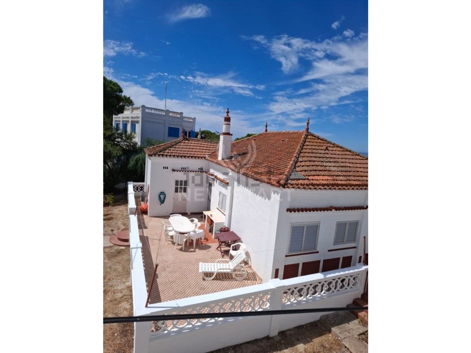 小楼房或独栋别墅出售在Quinta das Âncoras - Pinheiros de Marim - 外立面