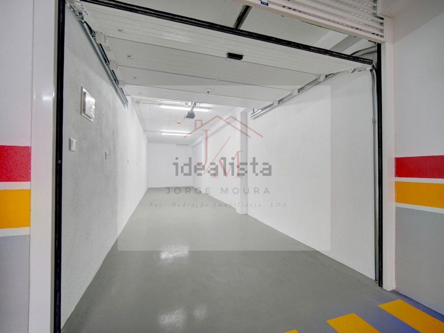 公寓 t3出售在Praceta José Figueiredo Fonseca - 停车位