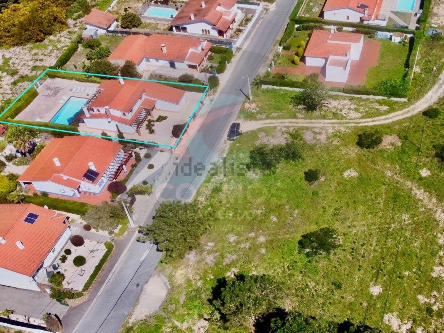 小楼房或独栋别墅出售Urbanização Vale da Telha I36 - 照片