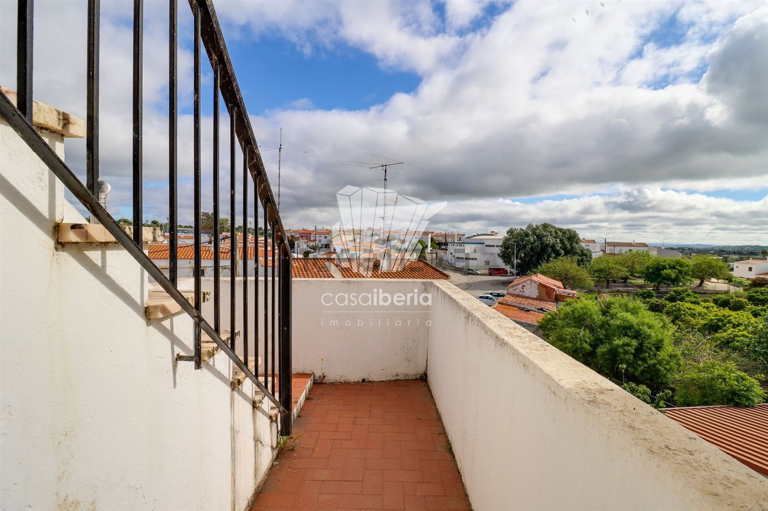 小楼房或独栋别墅出售在Cidade de Lagoa - 露台