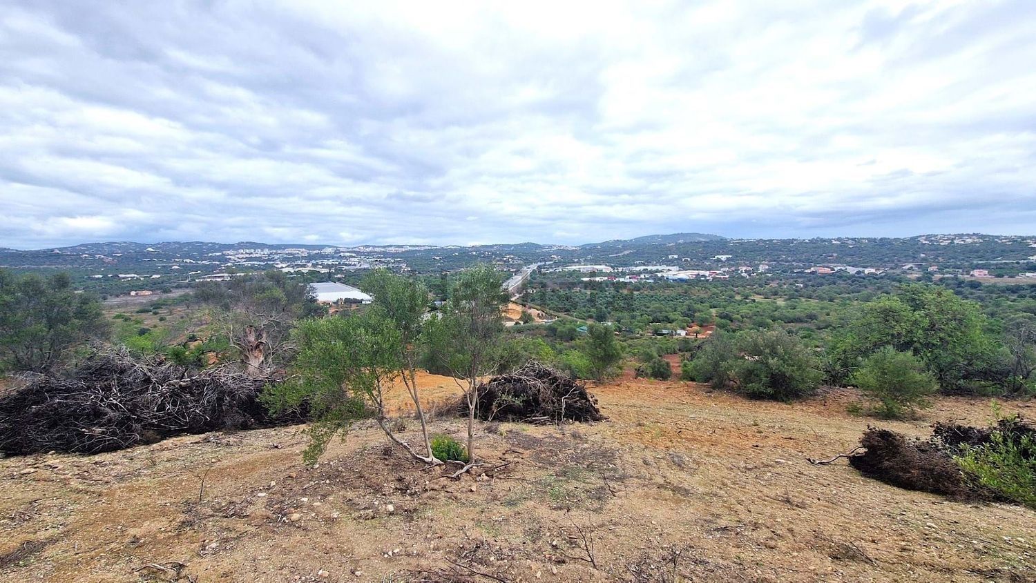 小楼房或独栋别墅出售在Rua Cerro Cabeça de Câmara, 8100-289 Loulé s/n - 视线