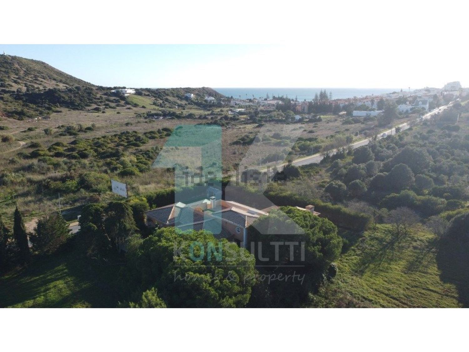小楼房或独栋别墅出售在Praia da Luz - 视线