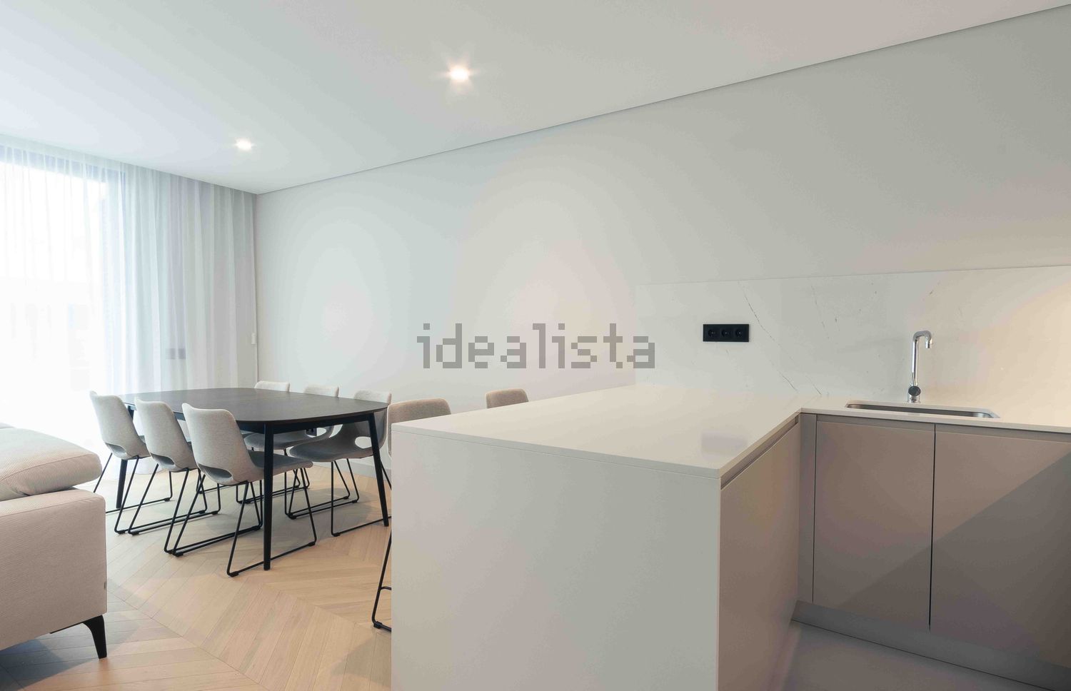 顶层公寓出售在Rua António Carrusca Rodrigues, 18 n - 客厅