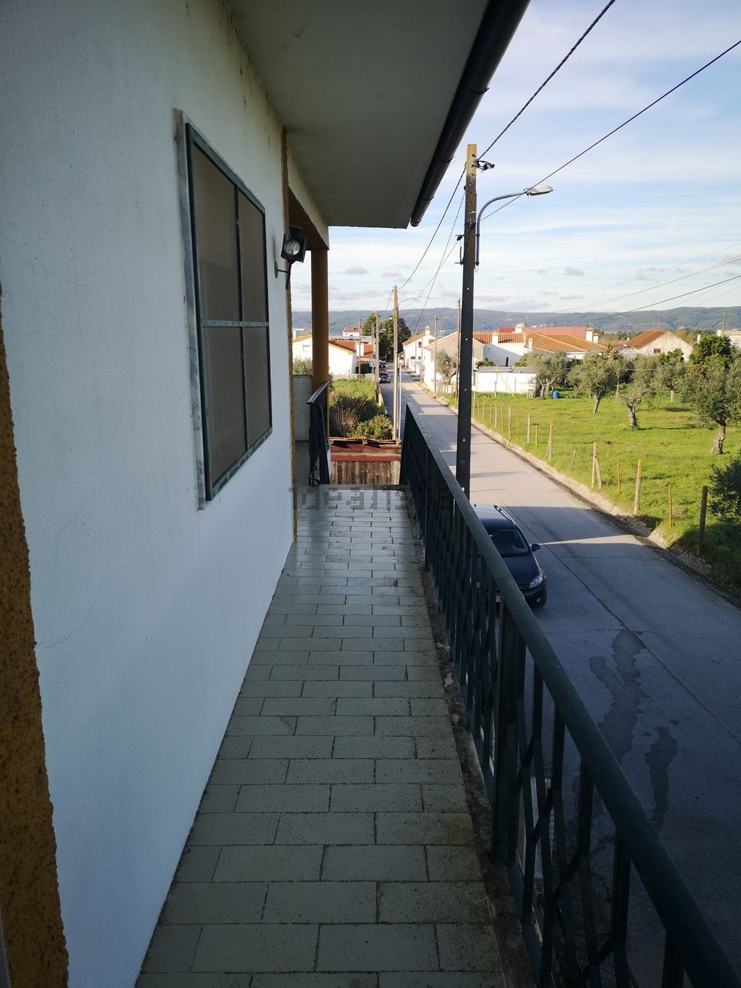 小楼房或独栋别墅出售在Rua do Centro Agrícola - 阳台