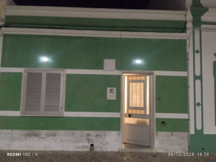 出租小楼房或独栋别墅在Rua Jacinto José de Andrade, 115