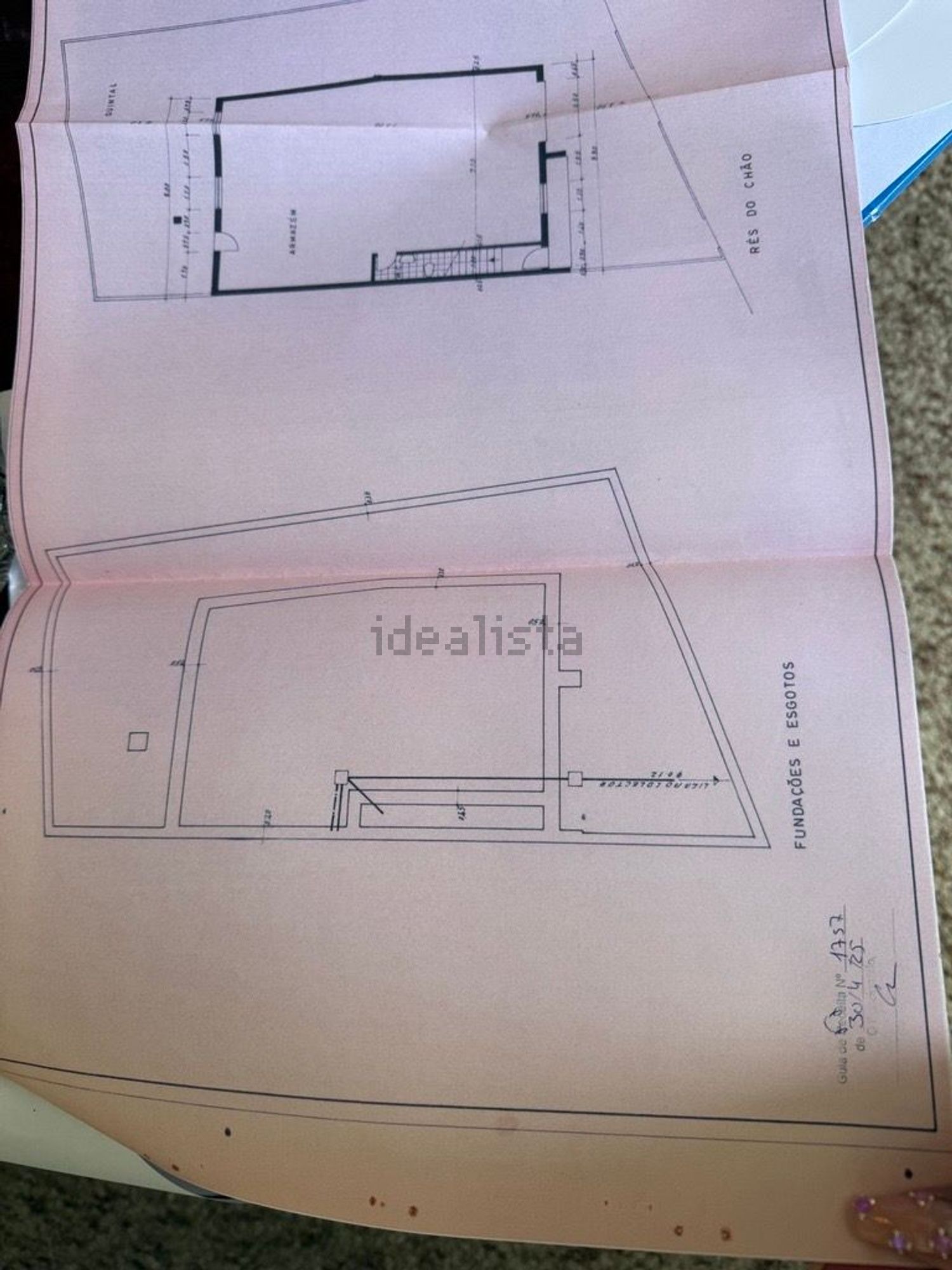 小楼房或独栋别墅出售在Cidade de Lagoa - 平面图
