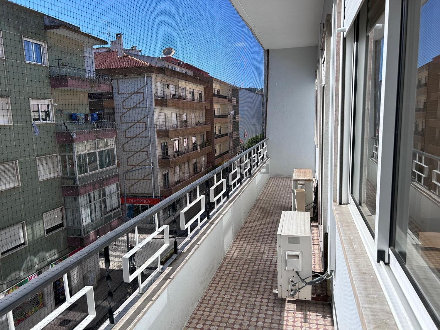 出租公寓 t2在Avenida Capitão João de Almeida Meleças, 67 b - 阳台