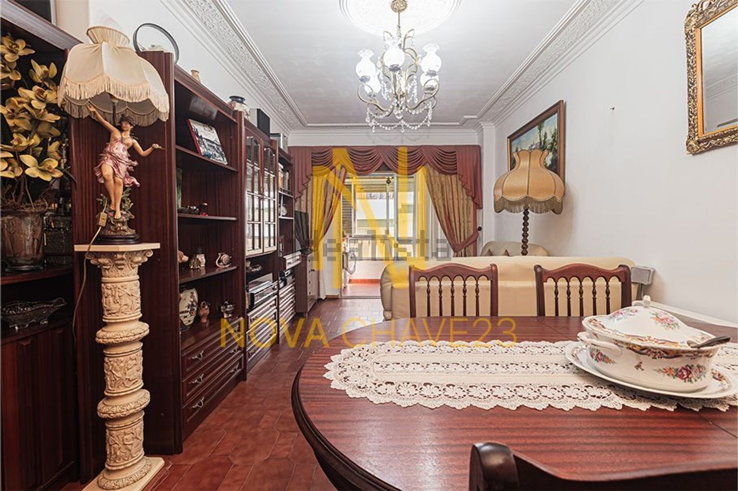 公寓 t3出售在Praceta Garcia de Resende s/n - 客厅