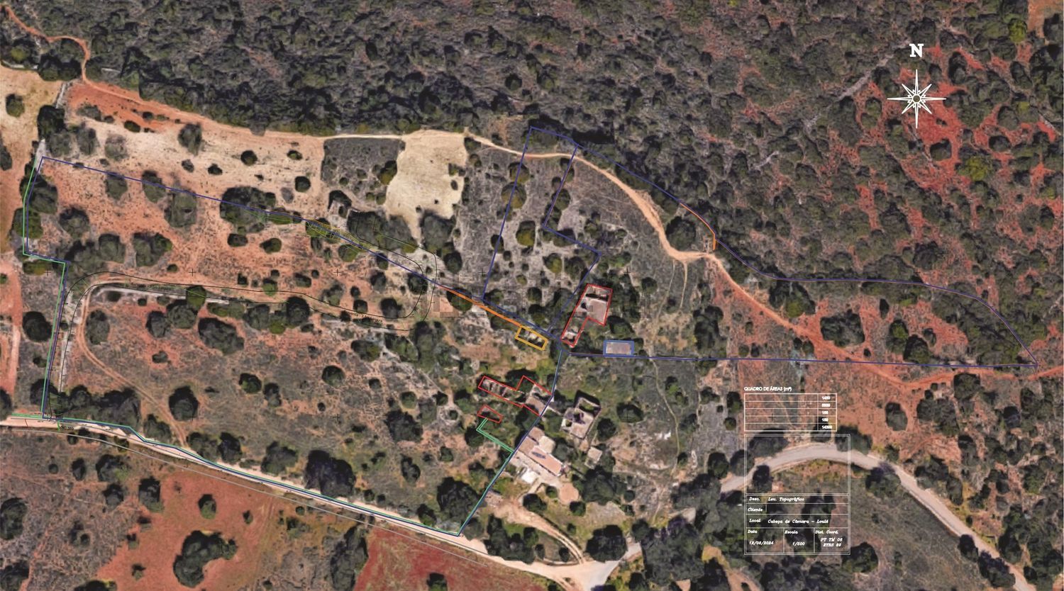 小楼房或独栋别墅出售在Rua Cerro Cabeça de Câmara, 8100-289 Loulé s/n - 照片