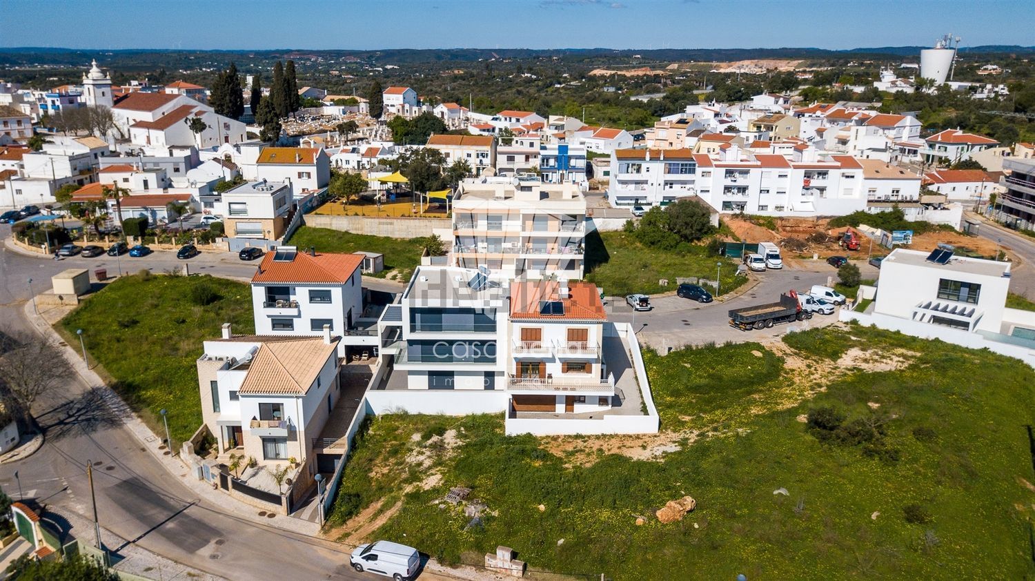 小楼房或独栋别墅出售在Centro da Vila - 照片