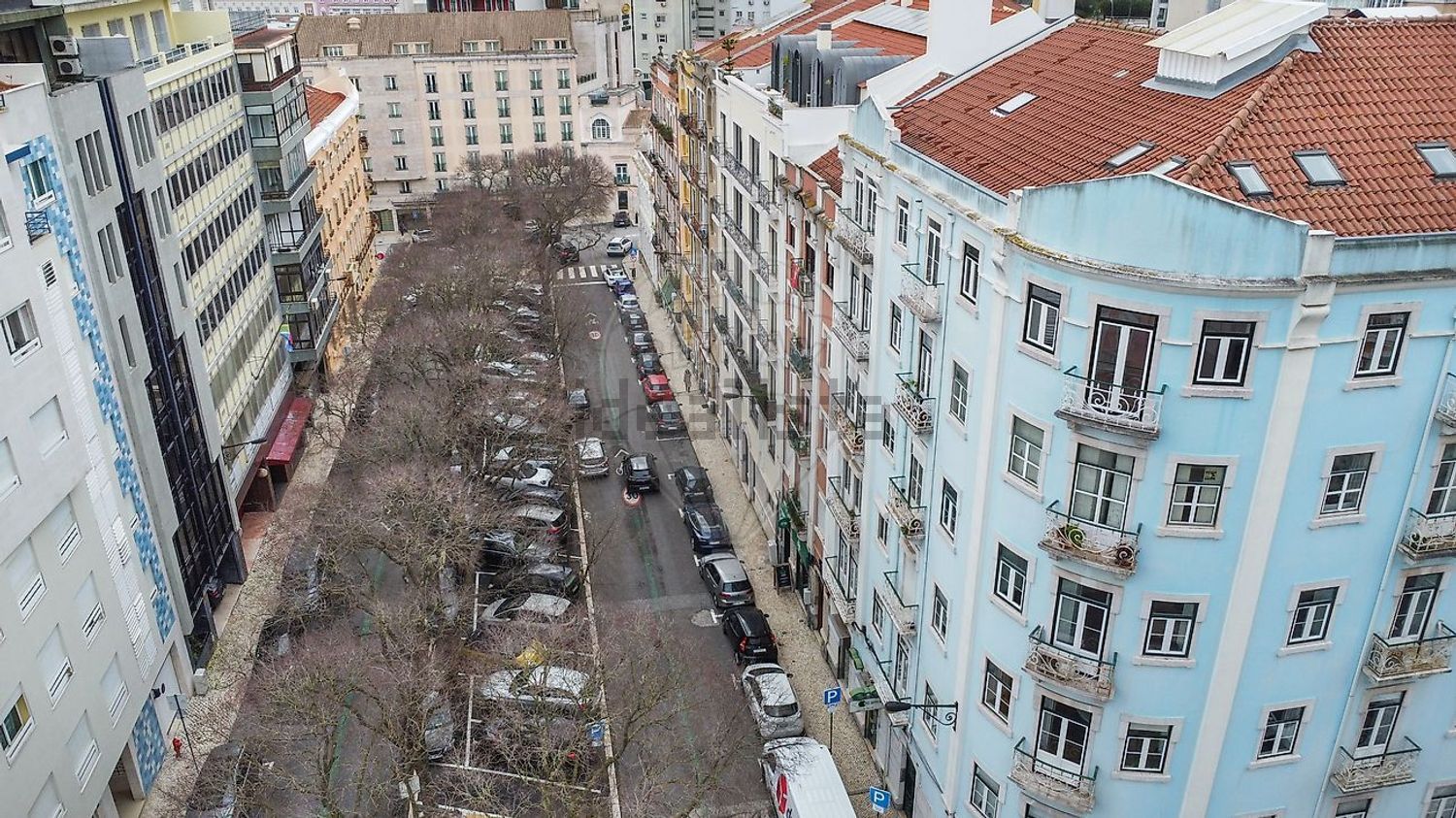 公寓 t4出售在Avenida Luís Bívar - 视线