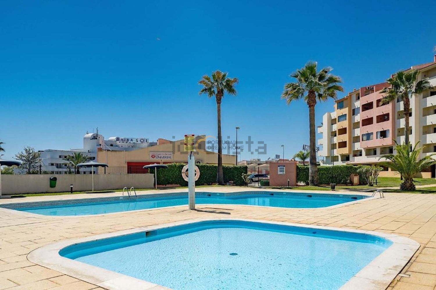 公寓 t3出售在Quinta da Palmeira - 游泳池