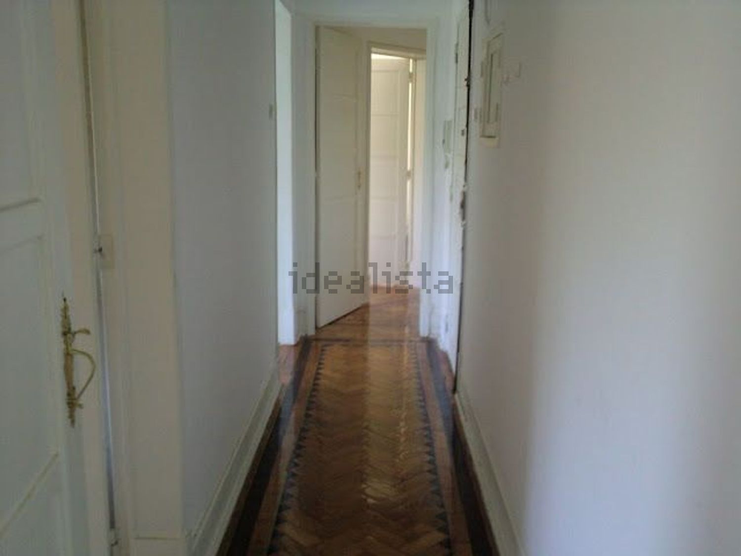 出租公寓 t2在Bairro Azul - Parque Eduardo VII - 过道