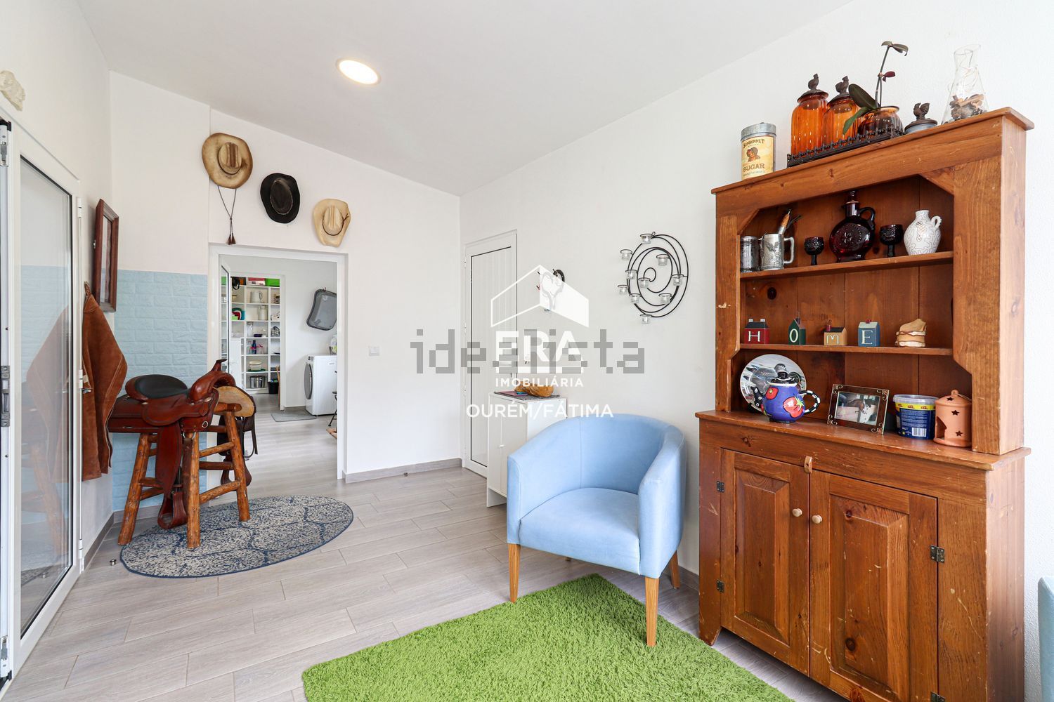 小楼房或独栋别墅出售在Freixianda - Ribeira do Fárrio - Formigais - 客厅