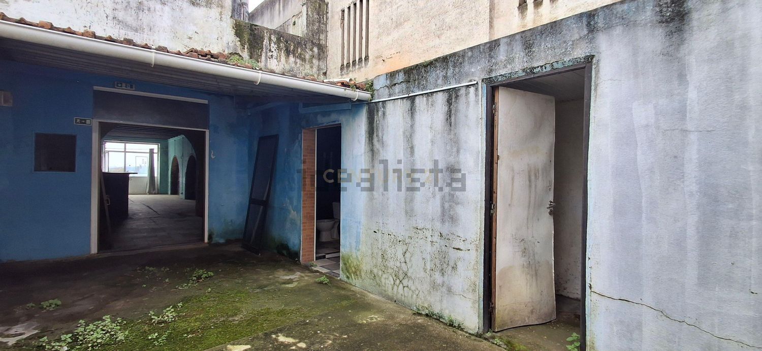 小楼房或独栋别墅出售在Avenida Luís de Camões, 34 - 视线