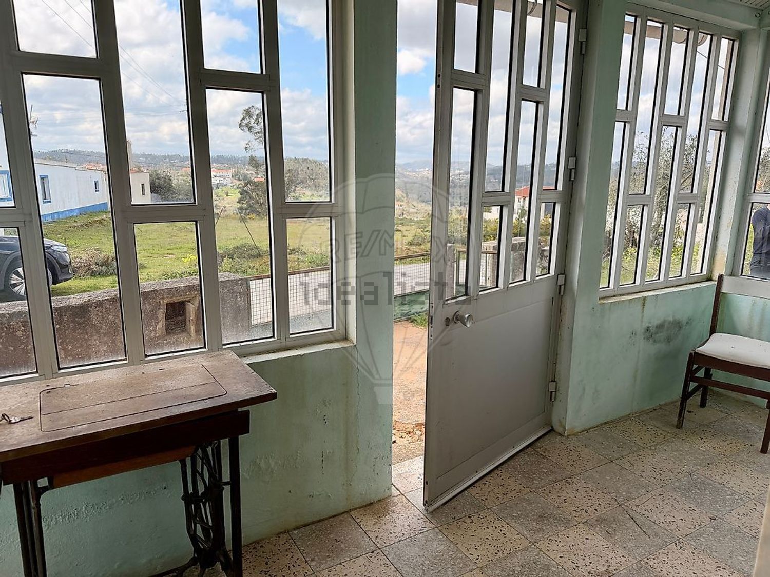 小楼房或独栋别墅出售在Rua Cidade de Ourém - 阳台