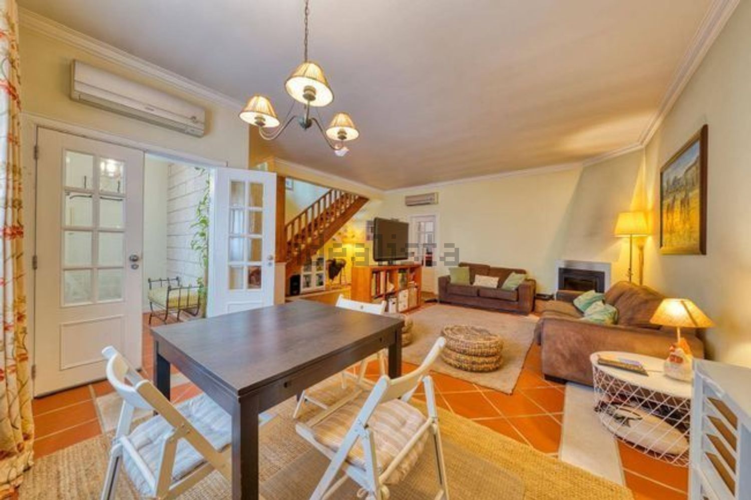 双拼别墅出售在Golegã - 客厅