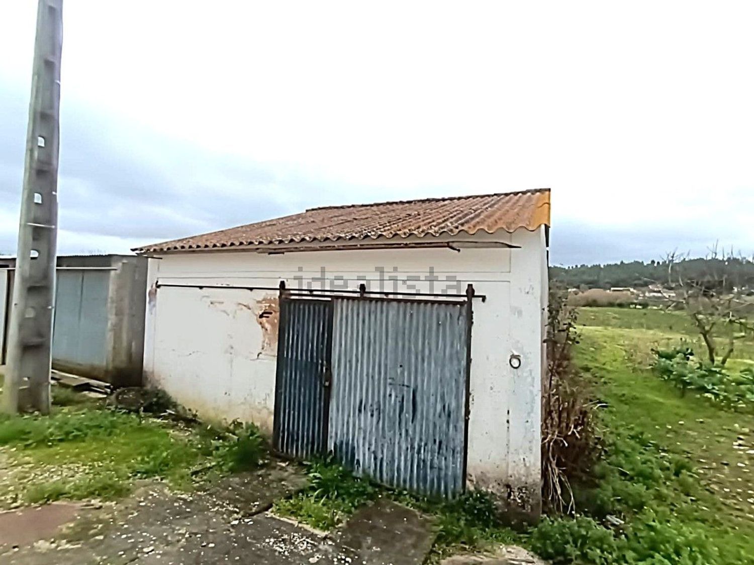 小楼房或独栋别墅出售在São Miguel do Rio Torto e Rossio ao Sul do Tejo - 外立面