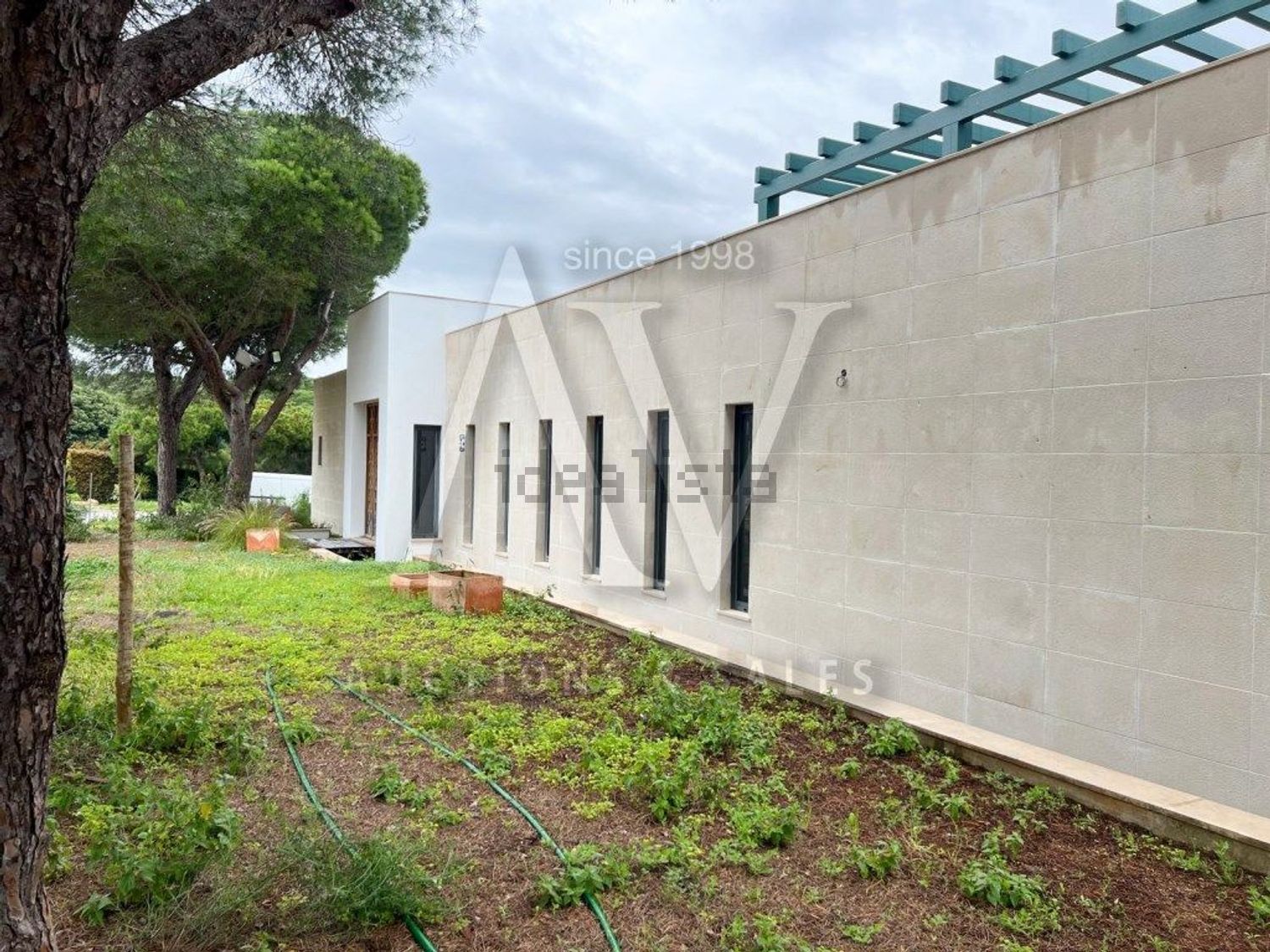 小楼房或独栋别墅出售Urbanização Praia Verde - 照片