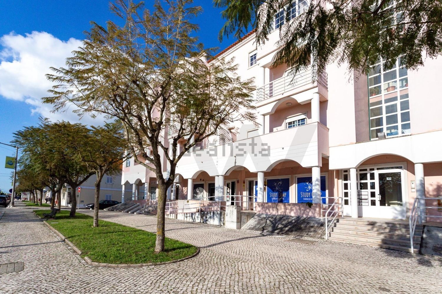 公寓 t2出售在Avenida Doutor Roberto Ferreira Fonseca, 2 - 外立面