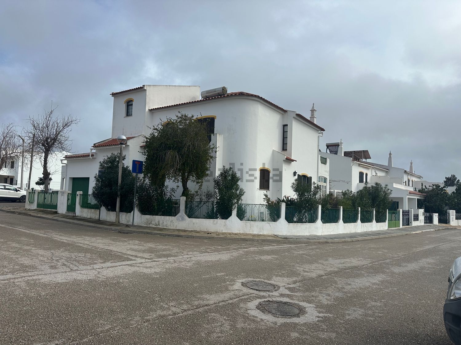 小楼房或独栋别墅出售Urbanização Bela Praia s/n - 外立面