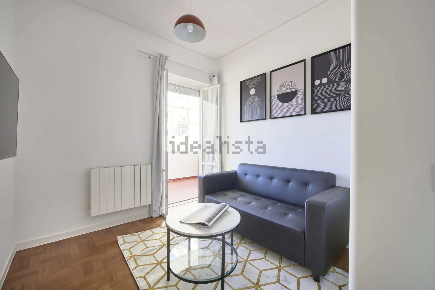 出租房间在Avenida Barbosa du Bocage, 52 - 客厅