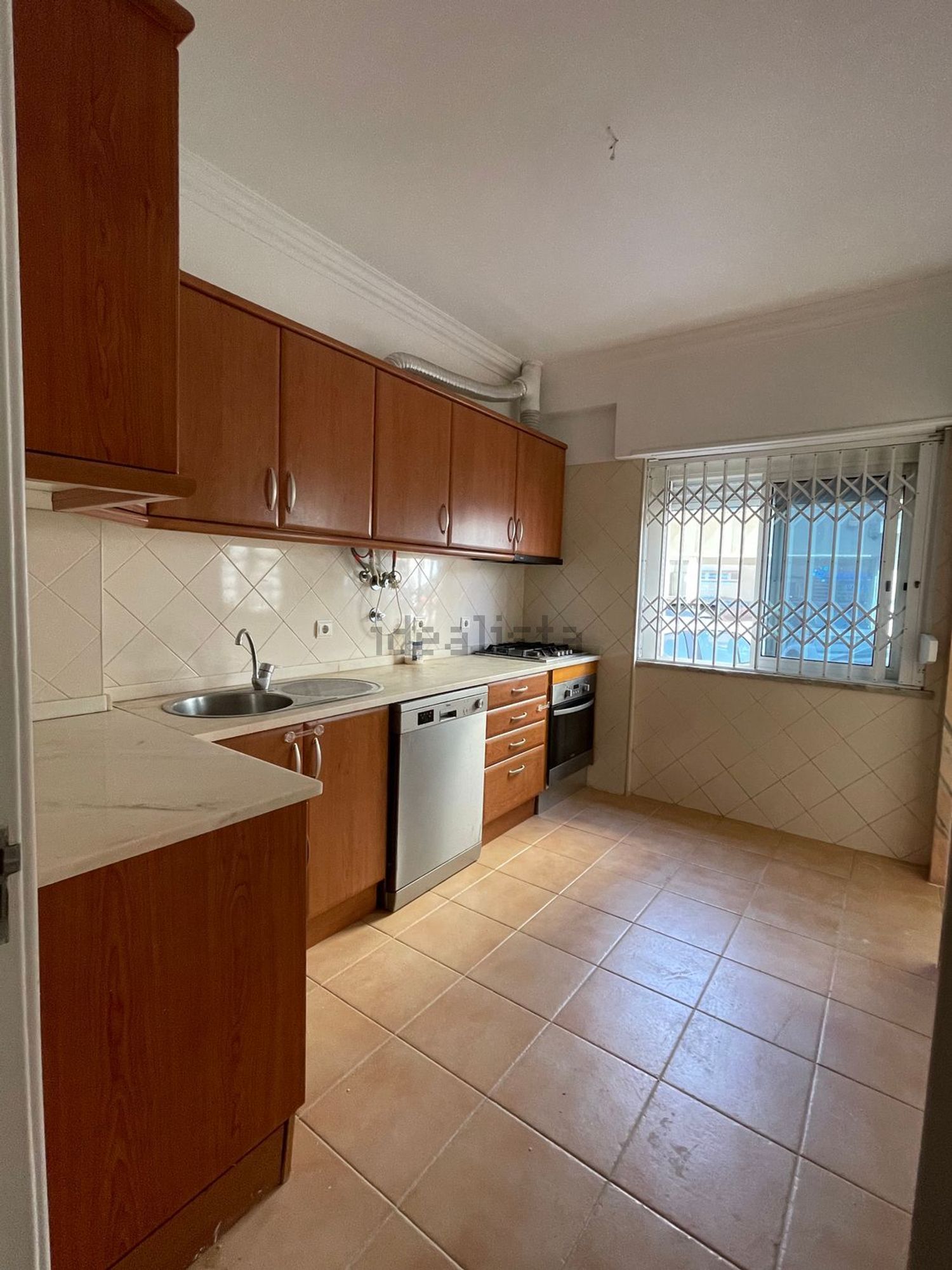 出租公寓 t2在Rua Gonçalves Zarco, 8 - 厨房