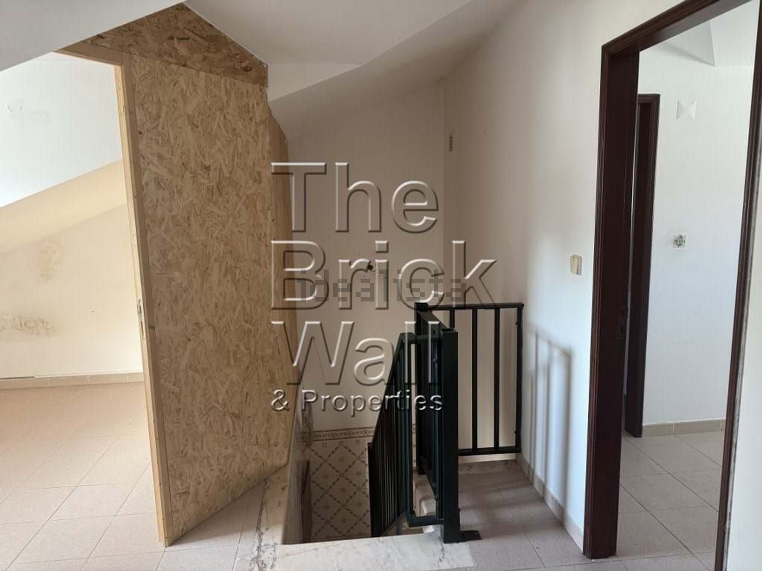 小楼房或别墅出售在Arruda dos Vinhos - 过道