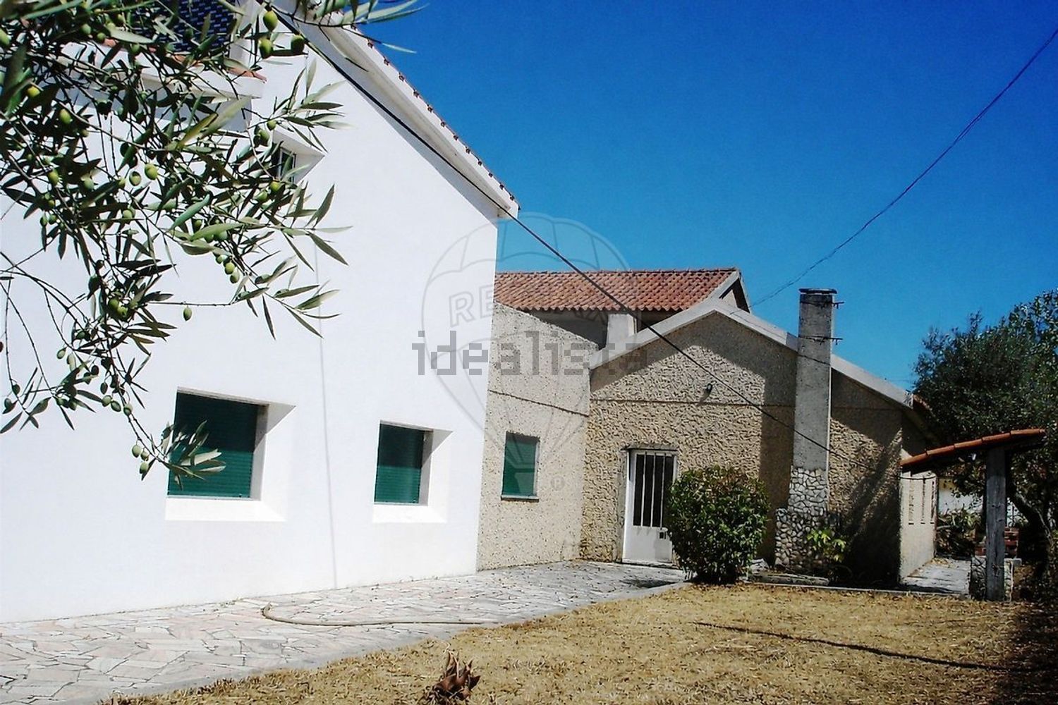 小楼房或独栋别墅出售在Avenida de Nossa Senhora de Fátima - 外立面