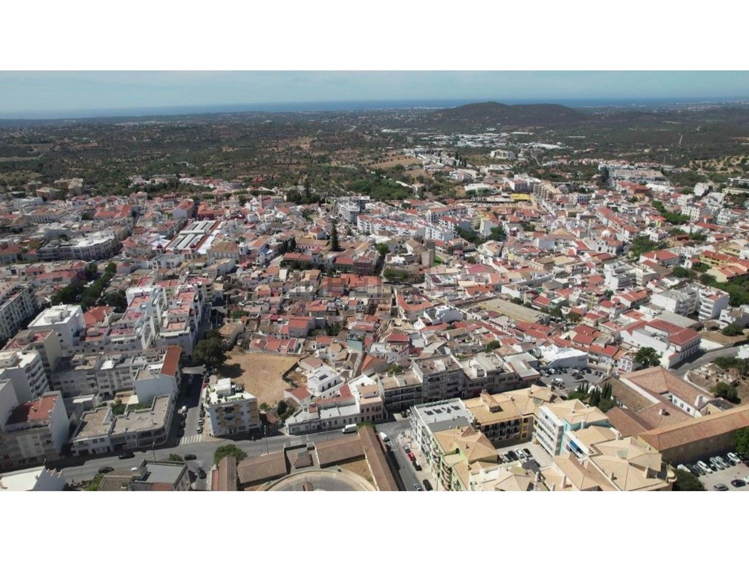 公寓 t3出售在Avenida José da Costa Mealha, 121 - 视线