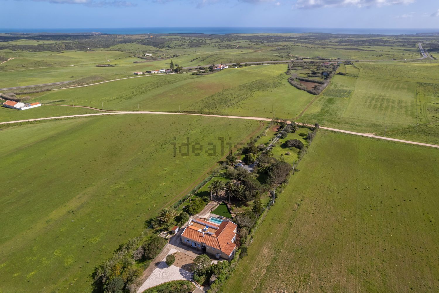 小楼房或独栋别墅出售在Vila do Bispo e Raposeira - 视线