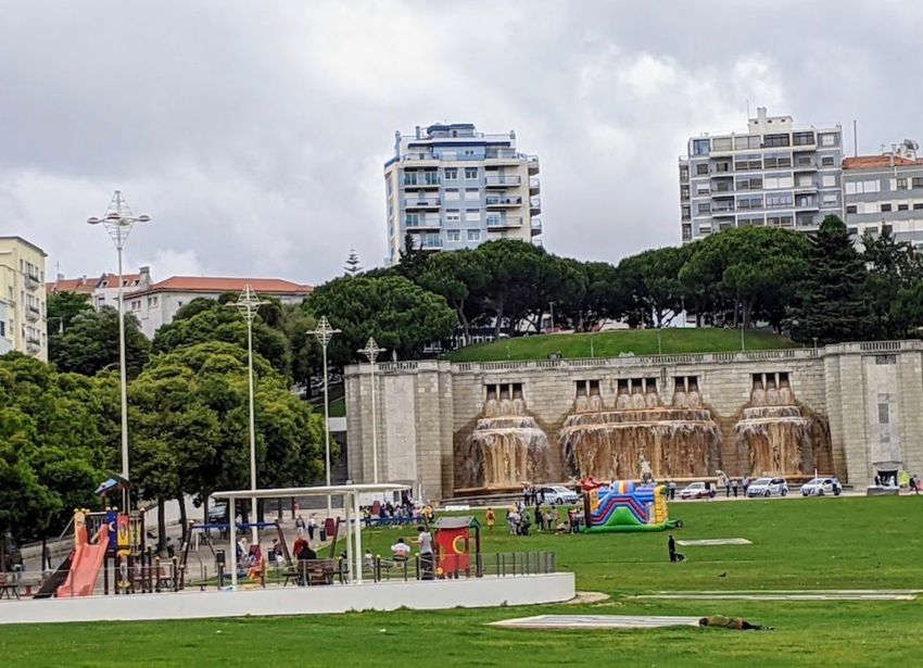 出租房间在Rua Barão de Sabrosa, 271