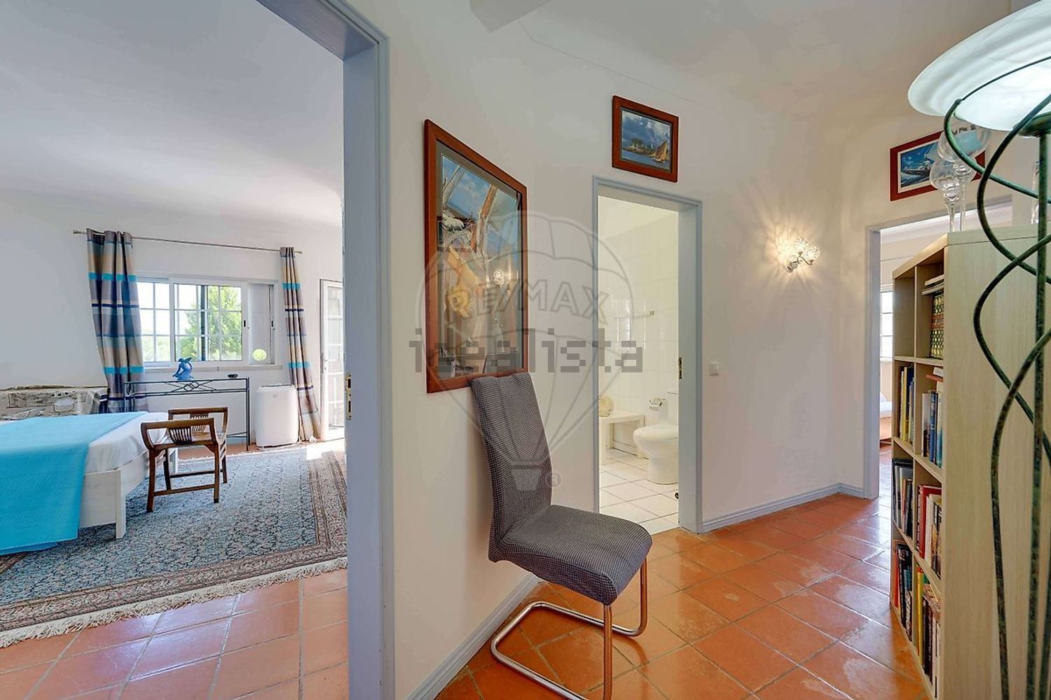 小楼房或独栋别墅出售N269-1 - 客厅